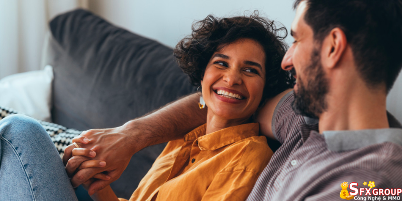 7 things happy couples do daily